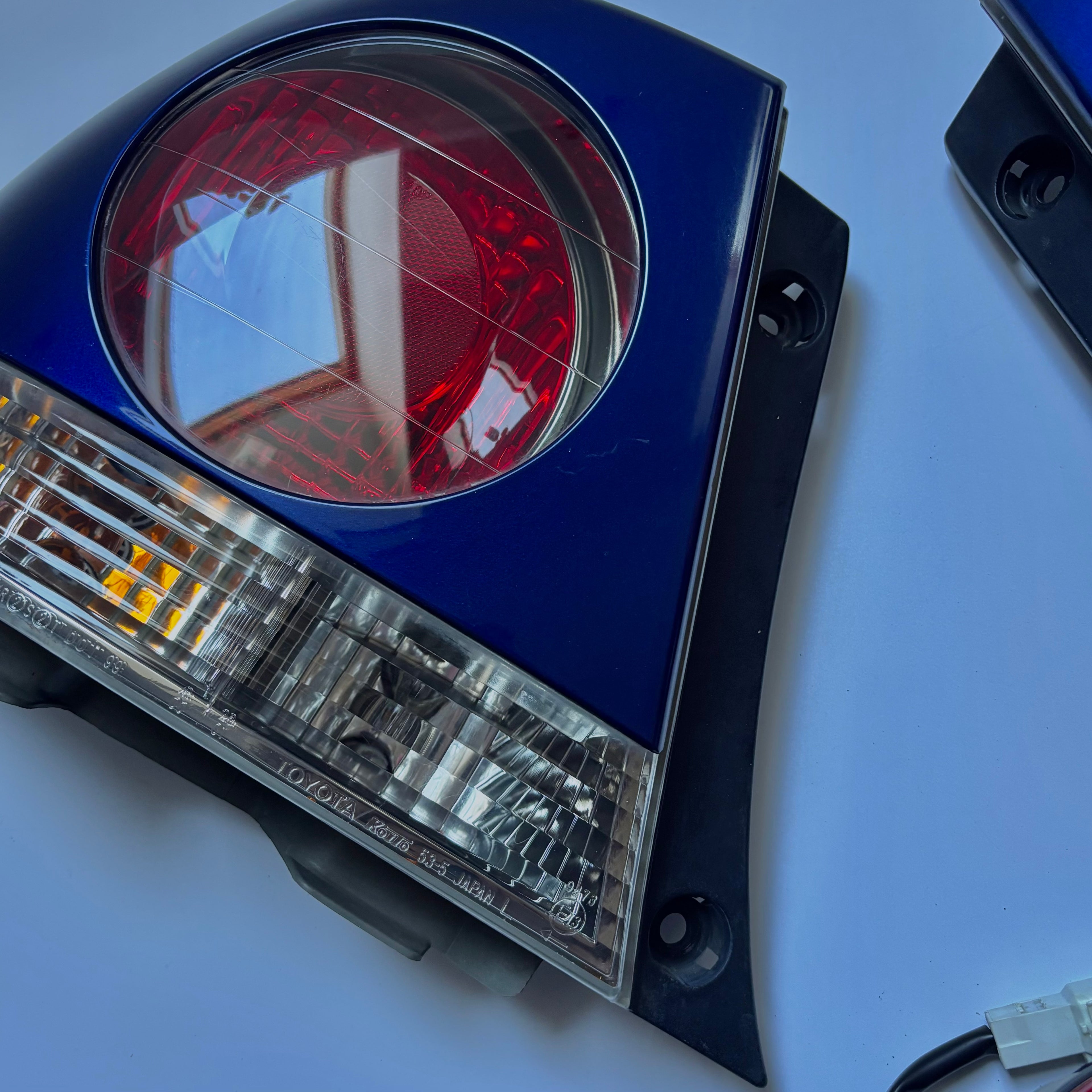 Toyota Altezza SXE10 Tail Lights