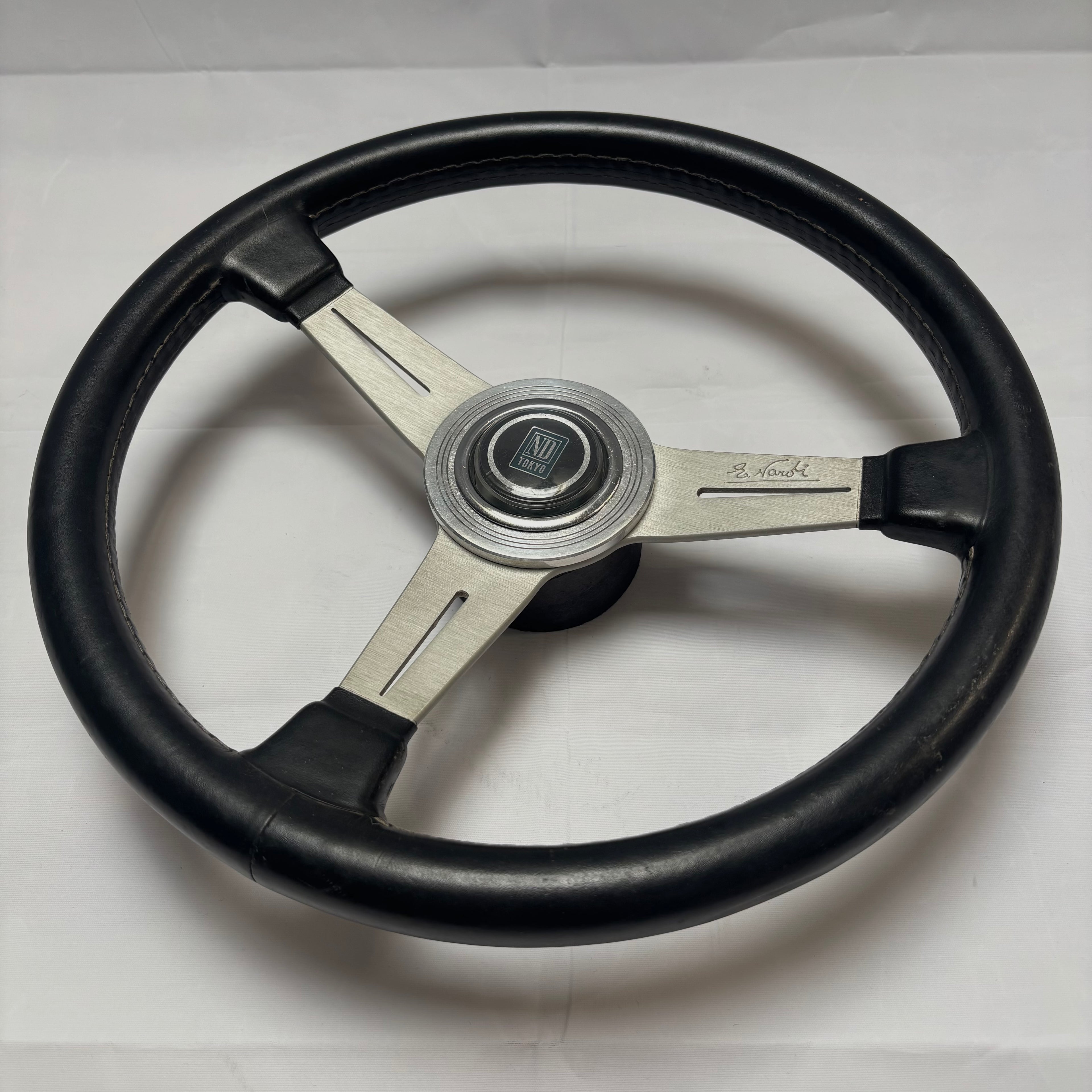 360mm Nardi Classic *Nardi Tokyo Horn*