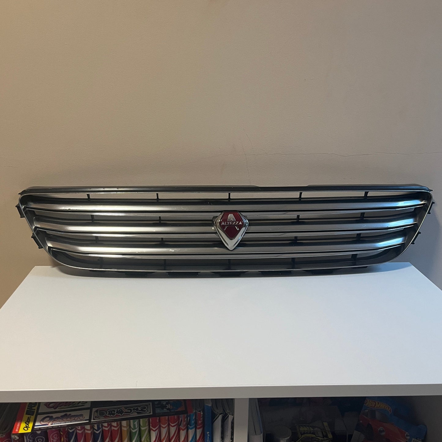 Toyota Altezza XE10 grille