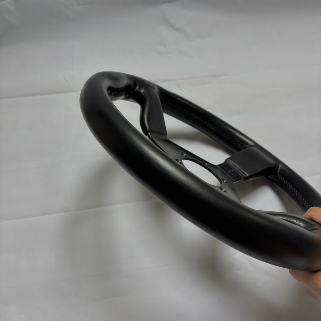 350mm Nardi Personal Grinta with VW horn
