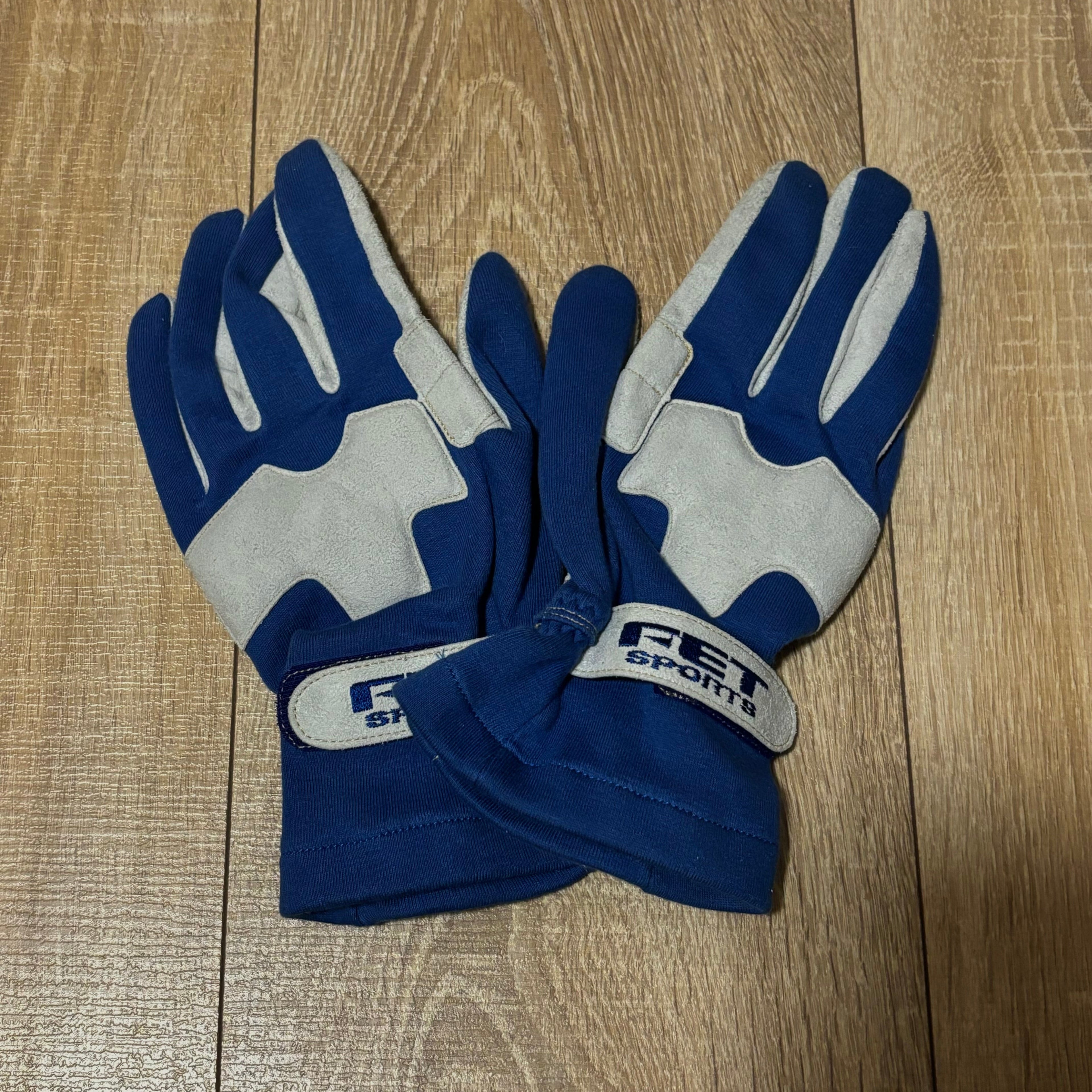 FET Sports Racing Gloves (M)