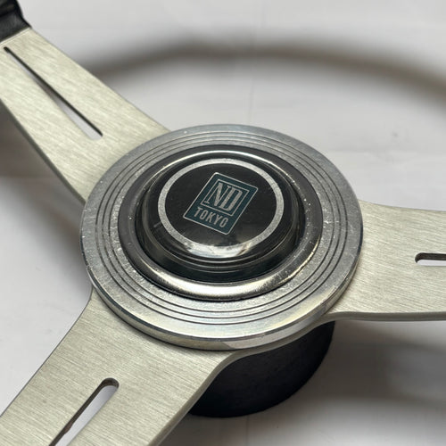 360mm Nardi Classic *Nardi Tokyo Horn*