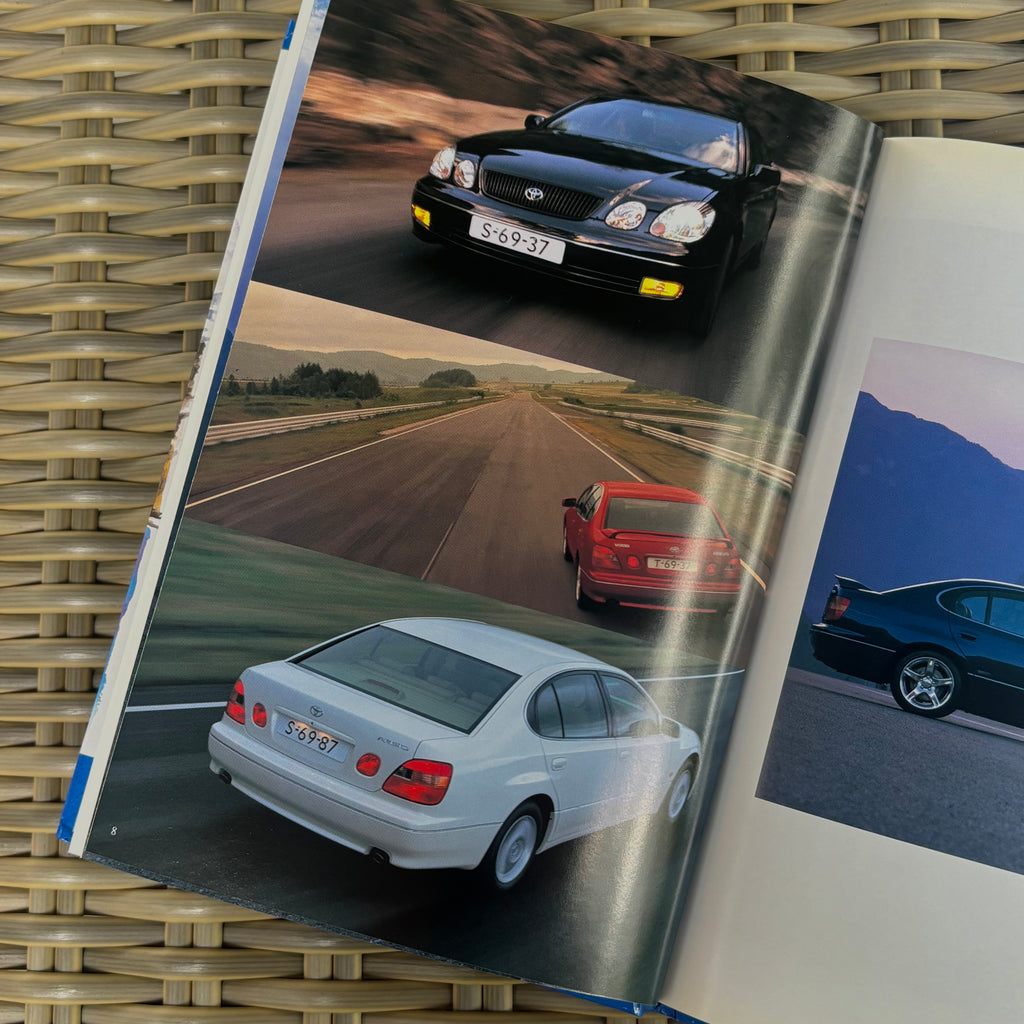 Toyota Aristo Brochure *Hardcover*