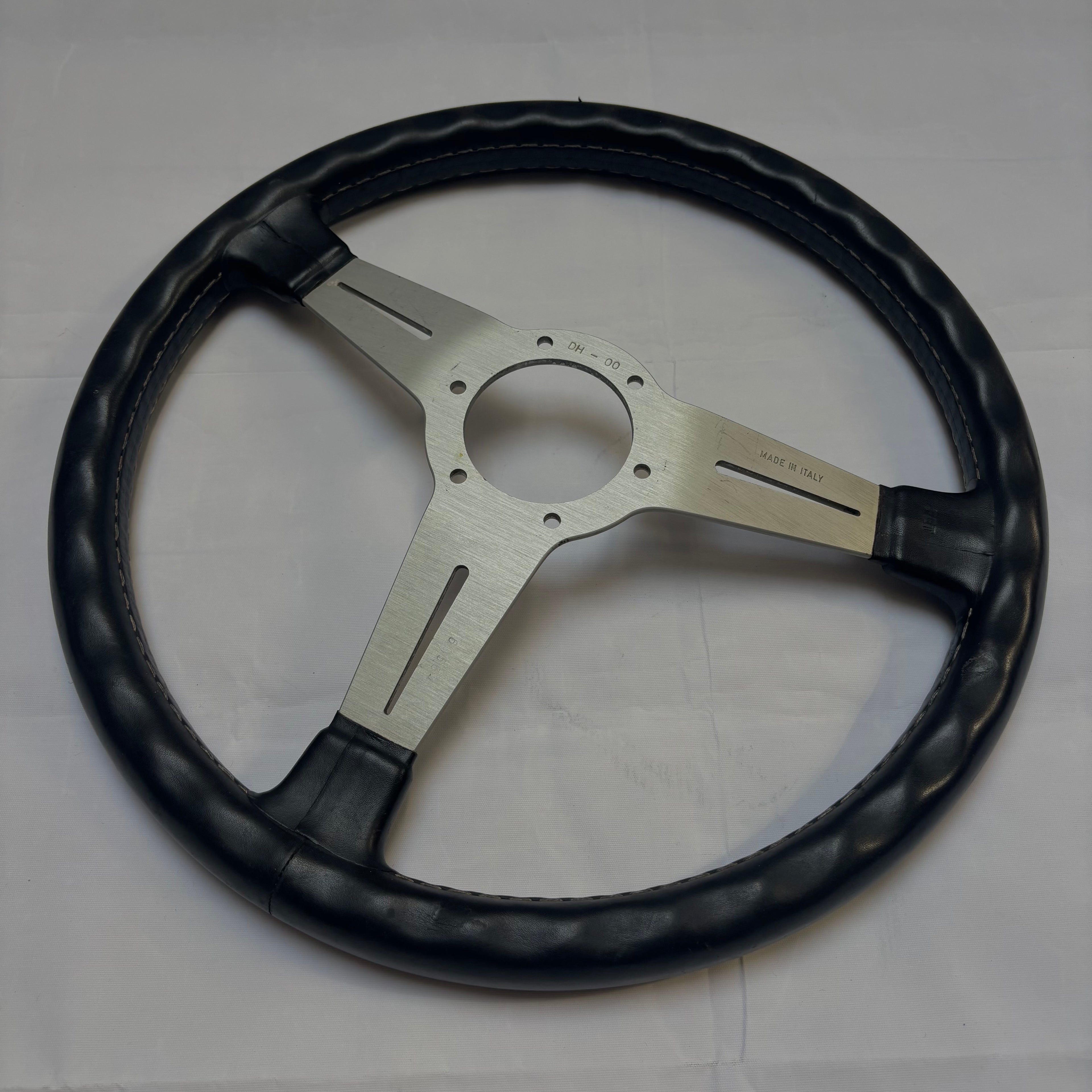 360mm Nardi Classic *Vintage Nardi Horn*
