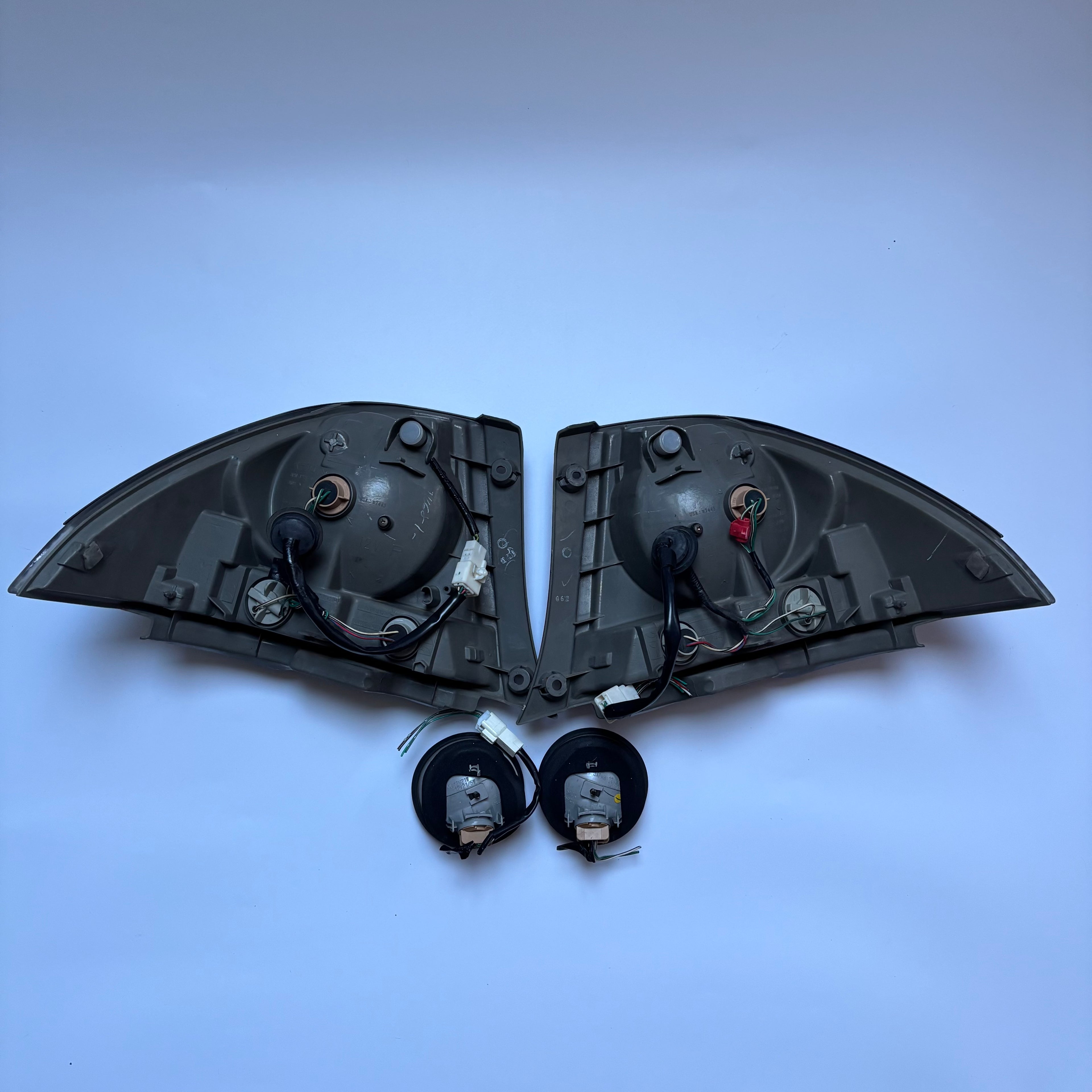 Toyota Altezza SXE10 Tail Lights