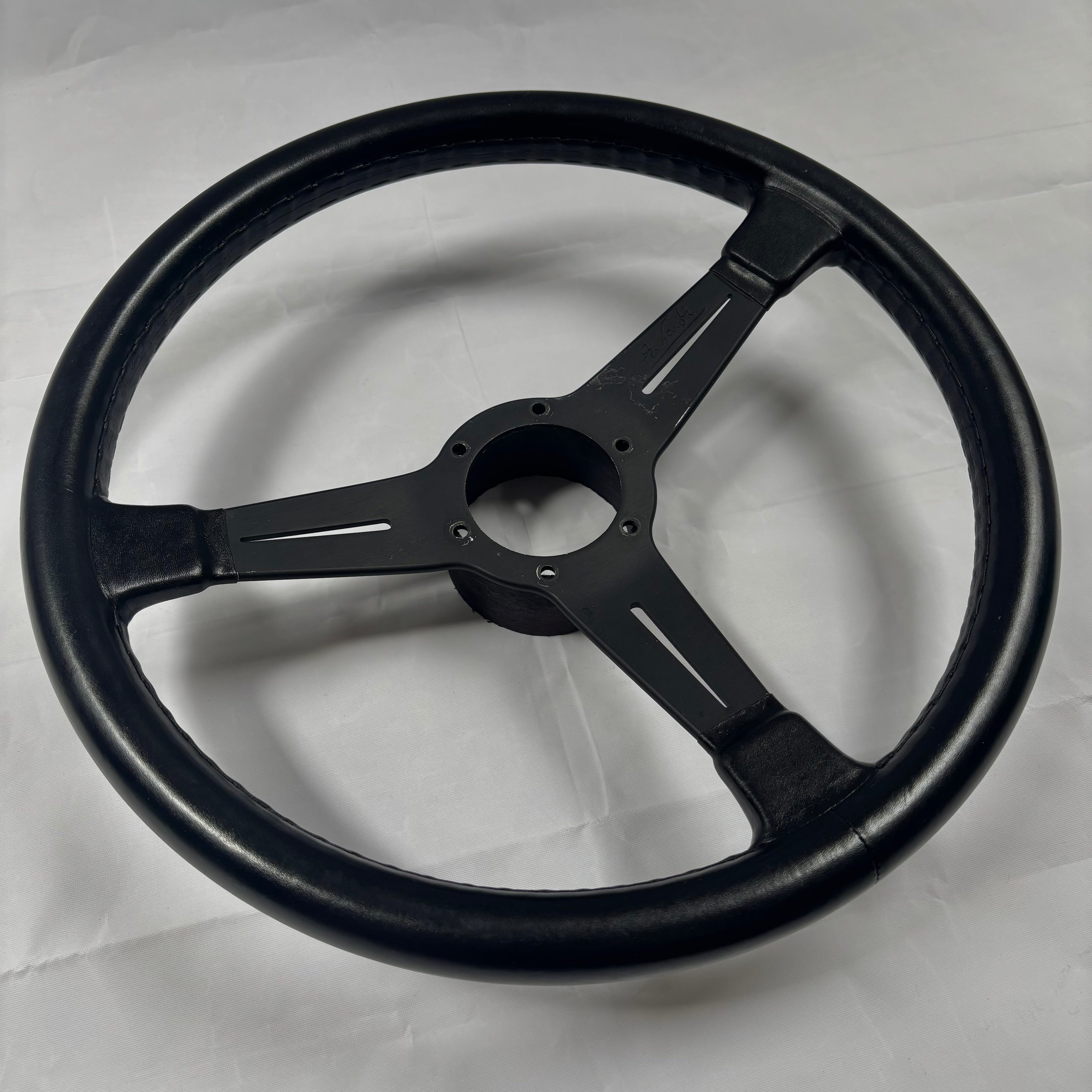 NARDI TORINOスティアリング Nardi Torino Classic 365mm – Kaido Spirit