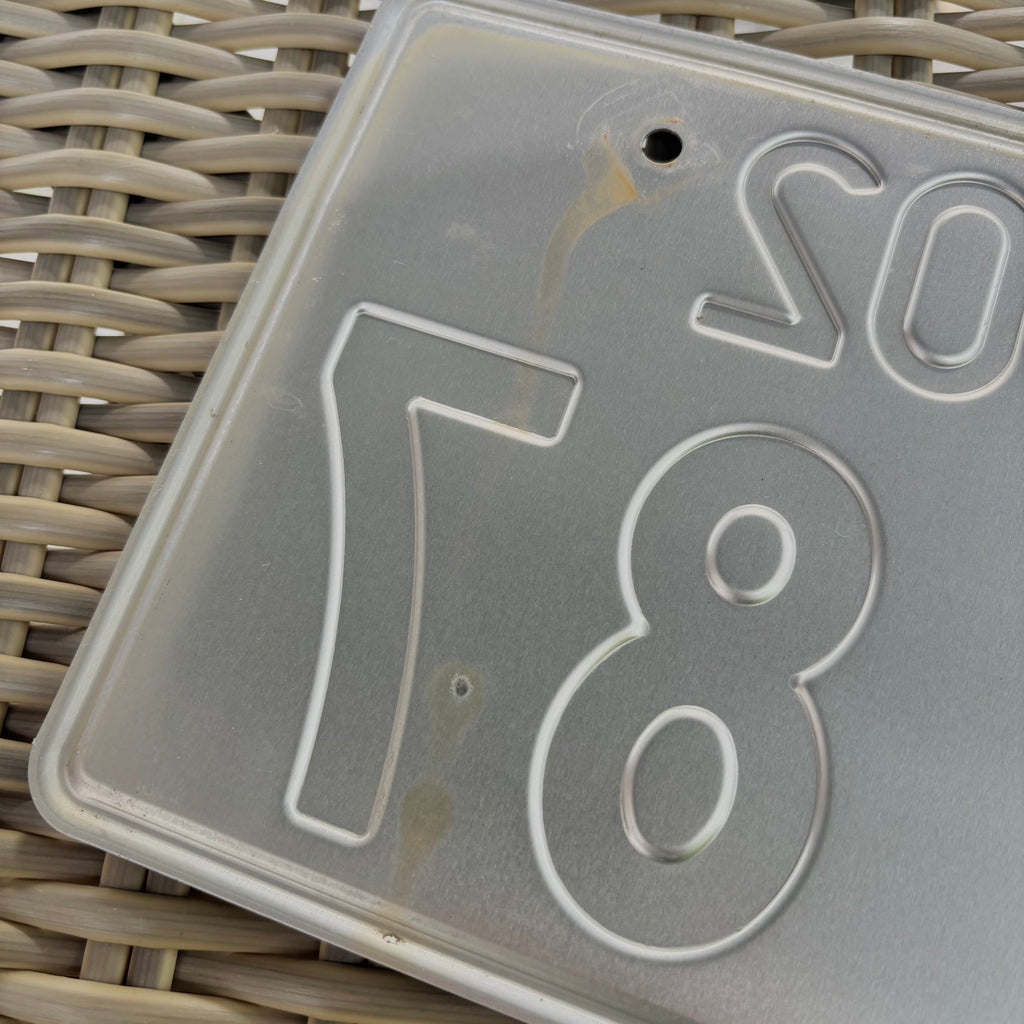 Shizuoka 6-87 License Plates
